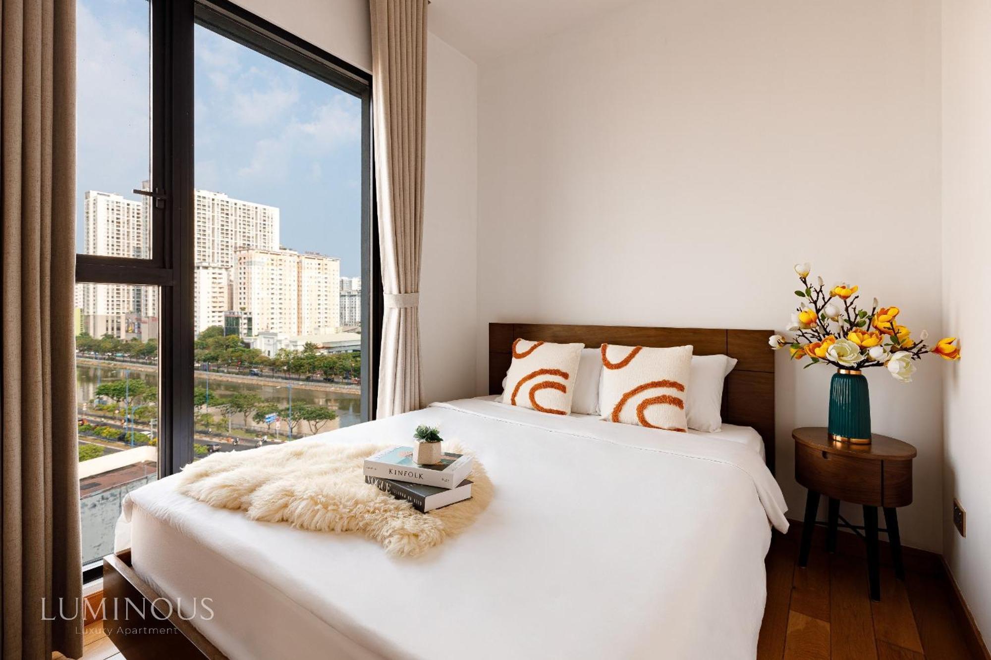 Exclusive 2-3 Bedroom Apartment In District 1 Free Pool Gym Sauna Хошимін Екстер'єр фото