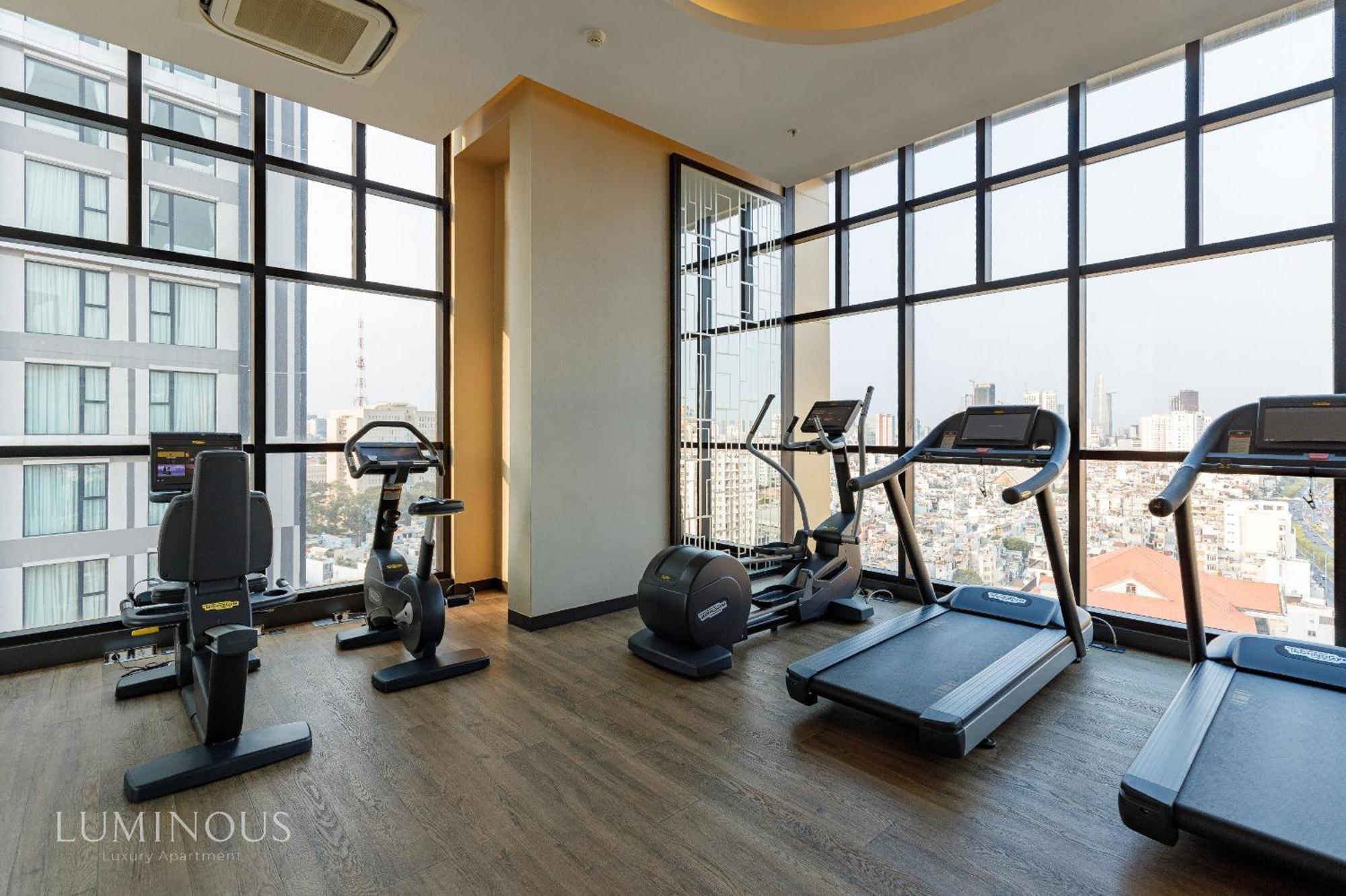 Exclusive 2-3 Bedroom Apartment In District 1 Free Pool Gym Sauna Хошимін Екстер'єр фото