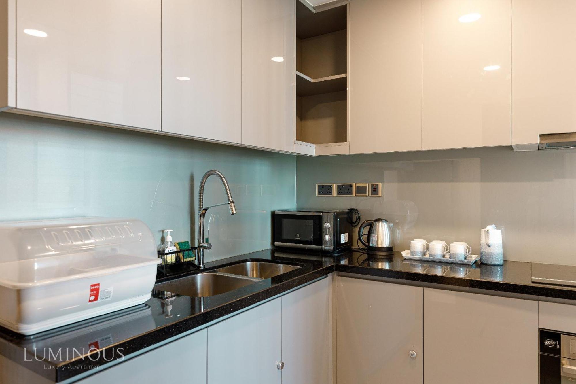 Exclusive 2-3 Bedroom Apartment In District 1 Free Pool Gym Sauna Хошимін Екстер'єр фото