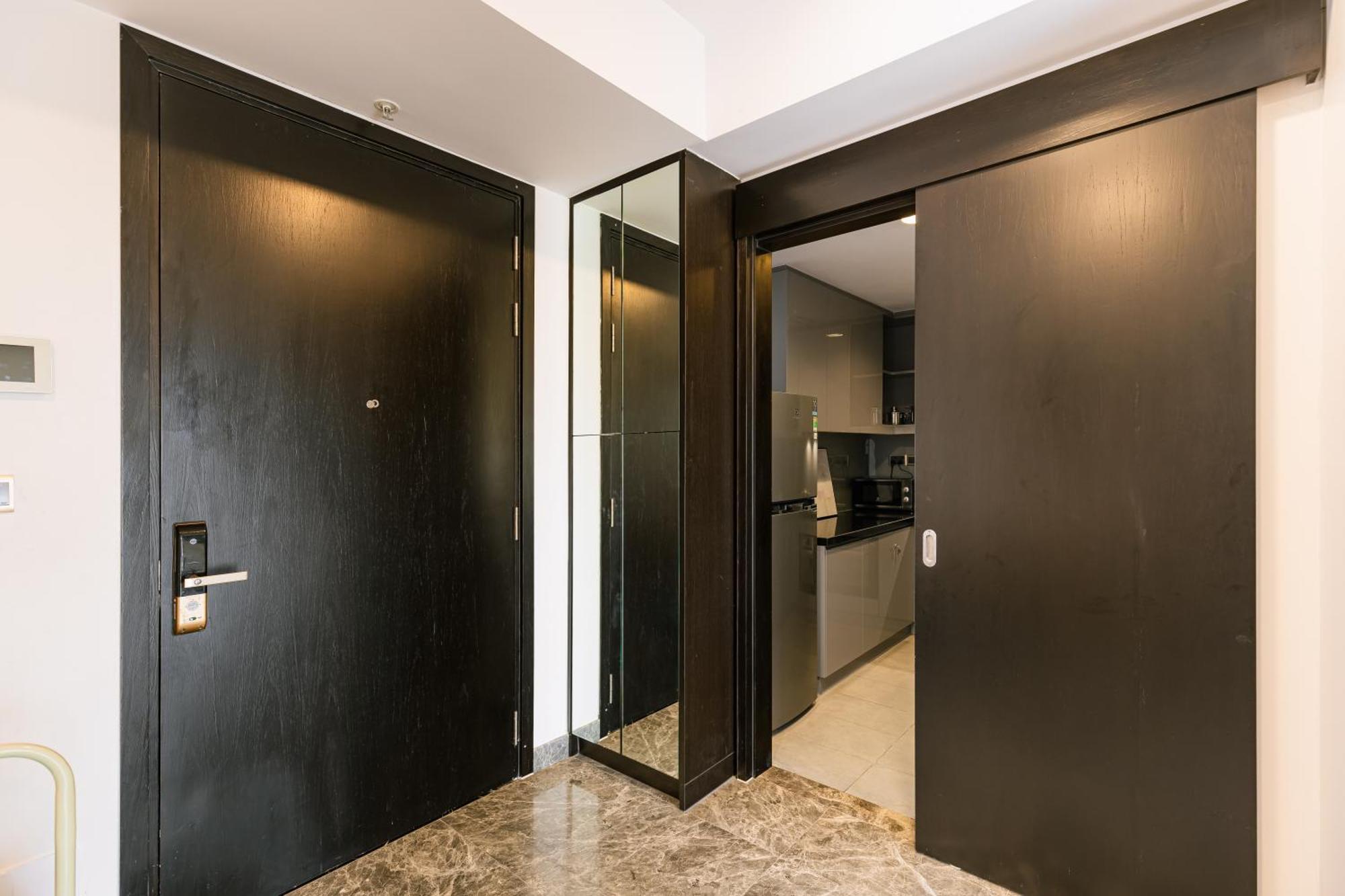 Exclusive 2-3 Bedroom Apartment In District 1 Free Pool Gym Sauna Хошимін Екстер'єр фото